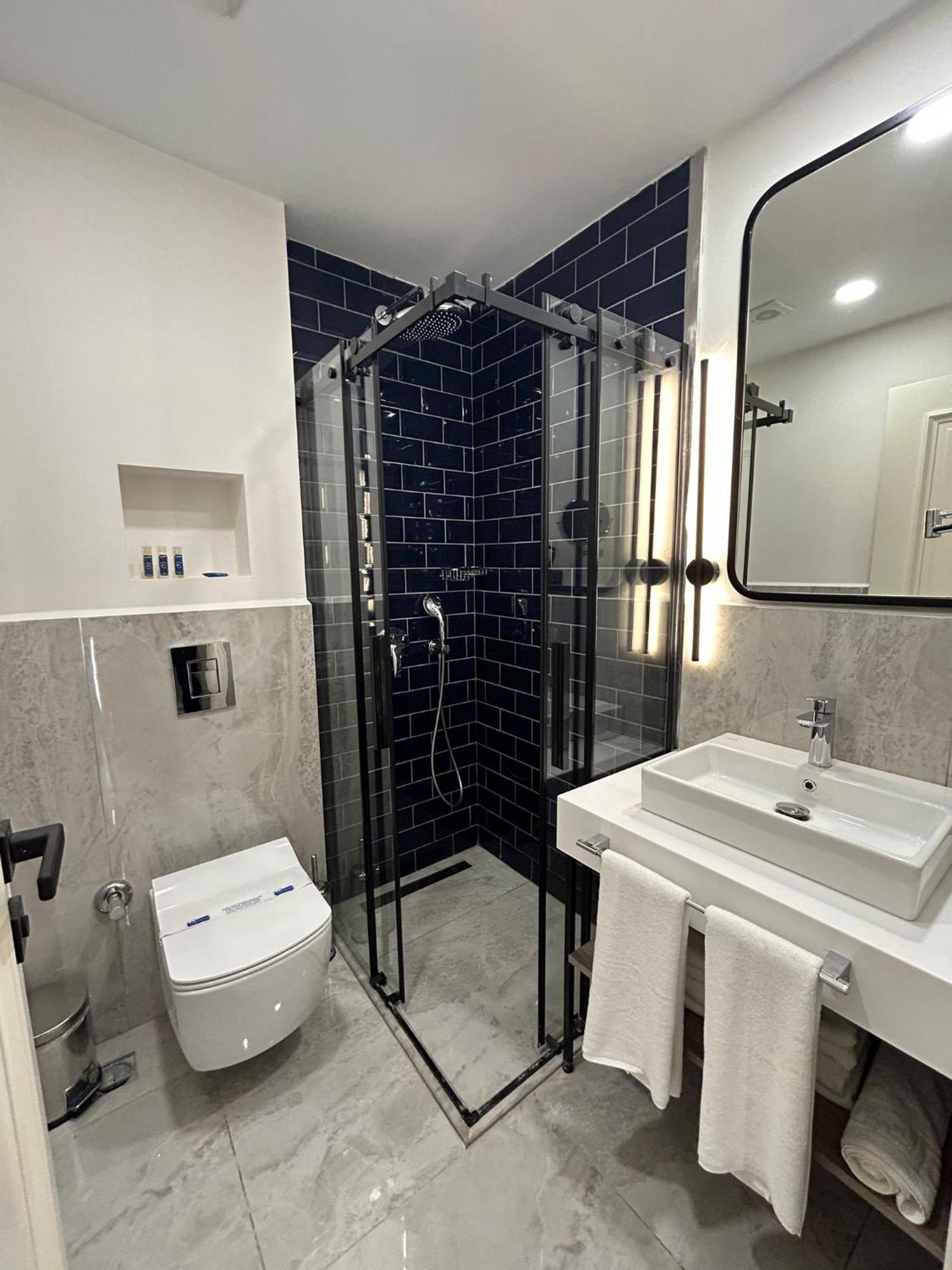 Prime Bosphorus Hotel Истанбул Екстериор снимка